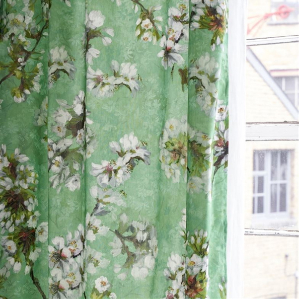 Fleur D Assam Emerald Gardinlängd