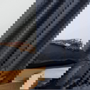 Lin Bred Marinblå Wavegardin